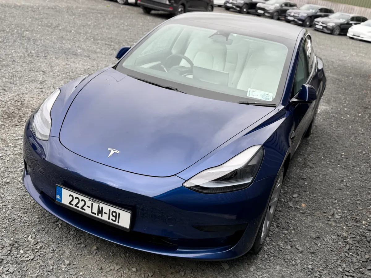 Tesla Model 3 2022 - Image 6