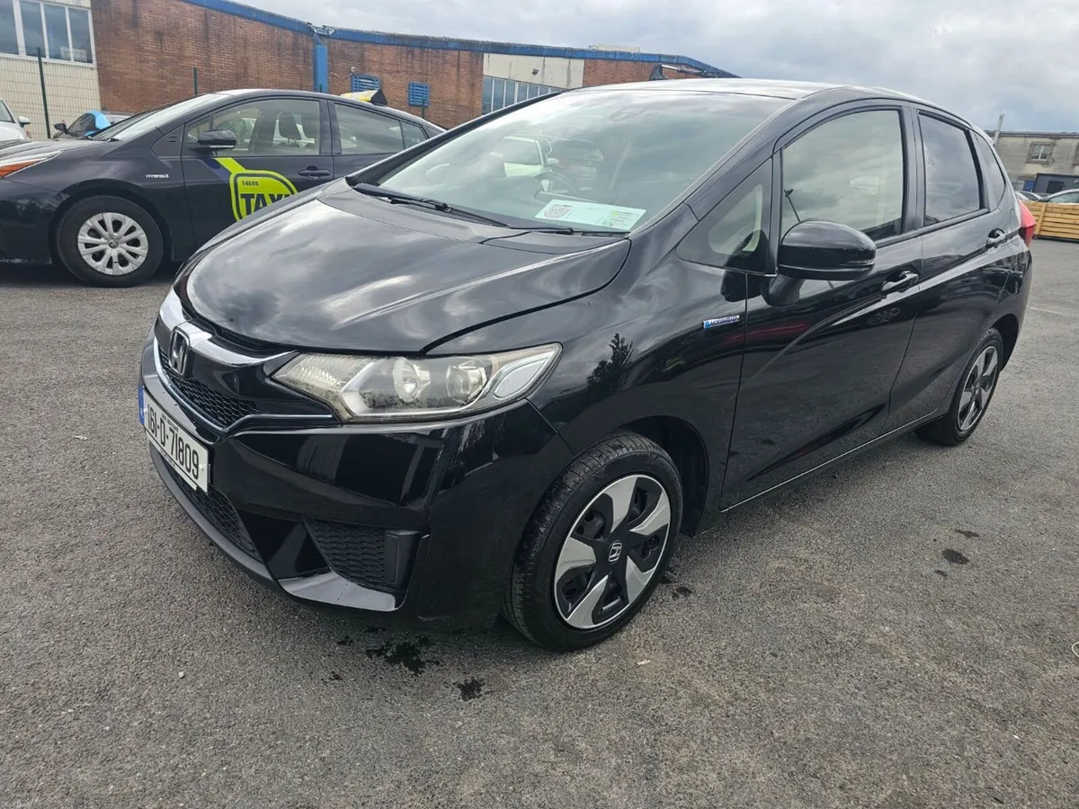 Honda Fit 2016 - Image 5