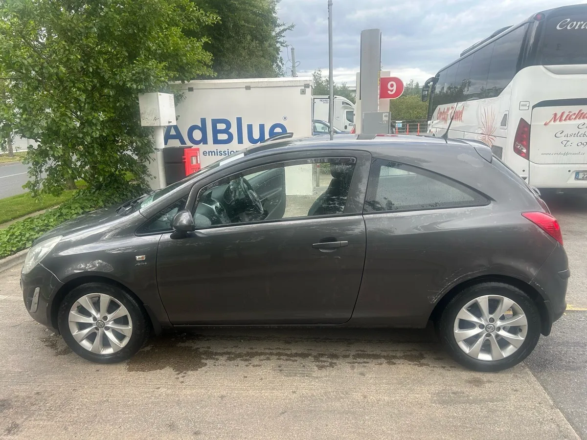Corsa Sport 1.2 petrol NCT May 2027 - Image 4