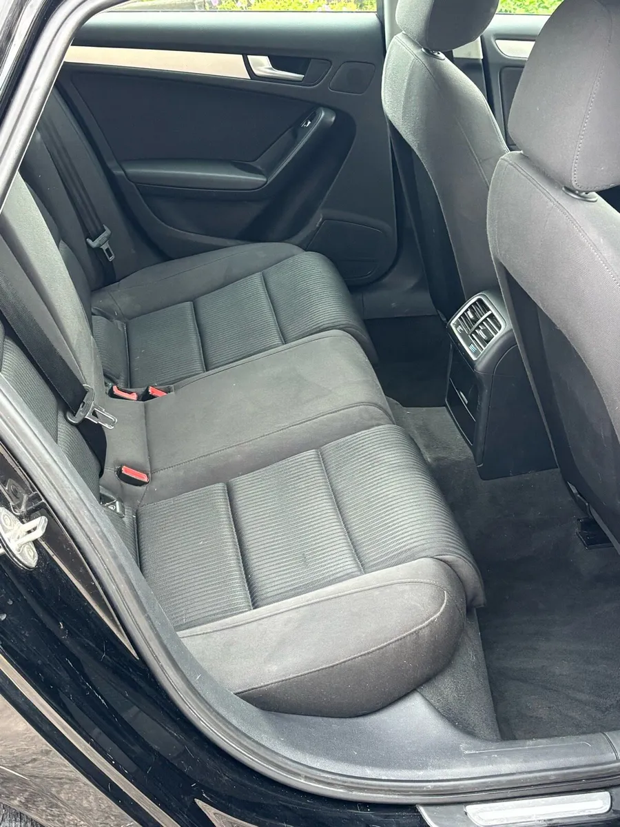 Audi A4 131 - Image 4
