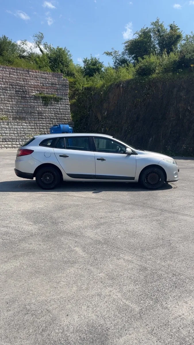 Renault Megane 2010 (NEW NCT) - Image 2