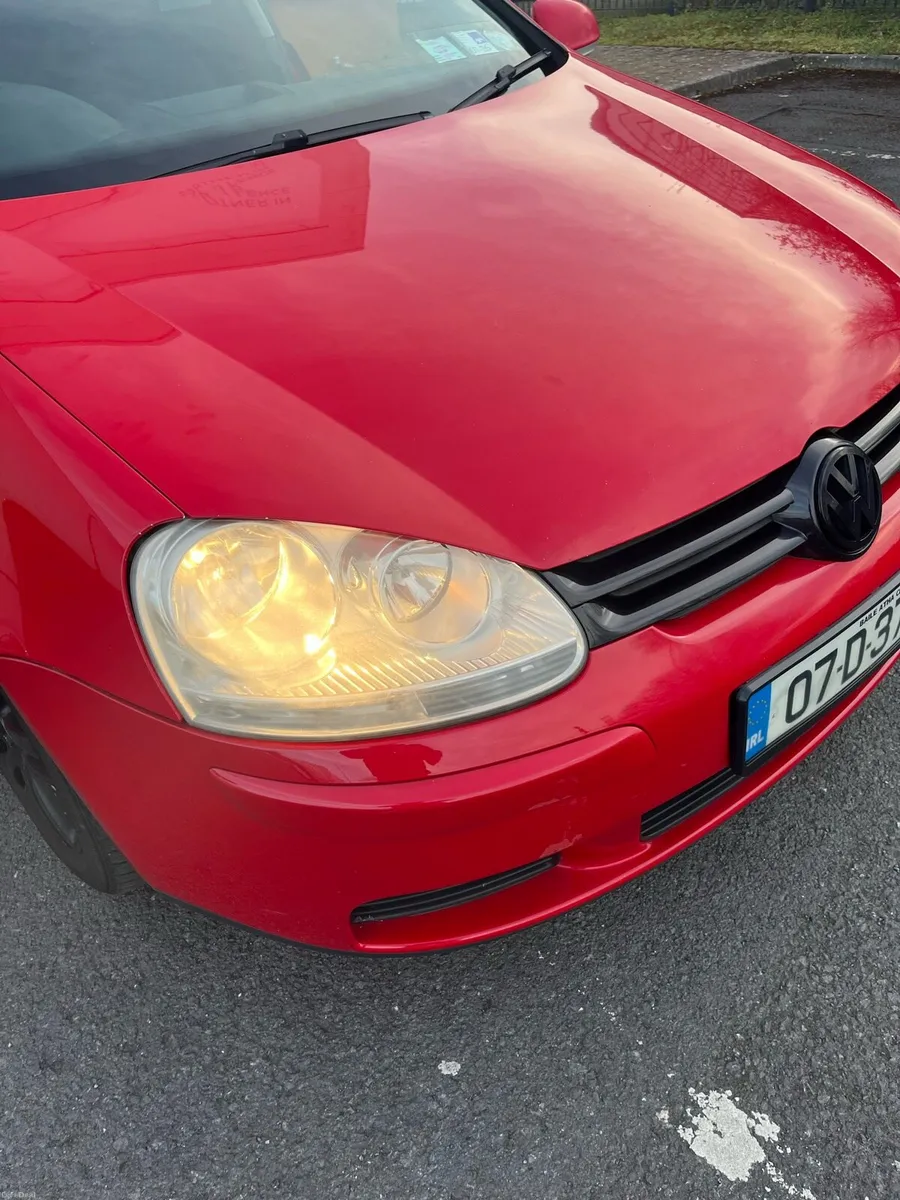 Volkswagen Golf MK5 1.4 petrol LOW MILEAGE - Image 3