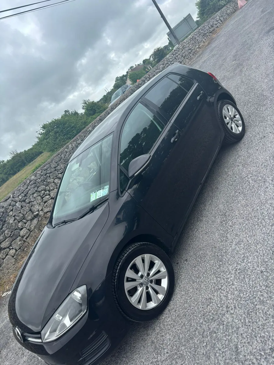 Volkswagen Golf 1.6TDI Bluemotion - Image 2