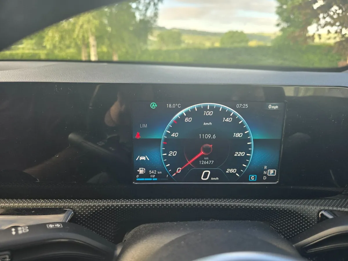 Mercedes-Benz A-Class 2019 - Image 4