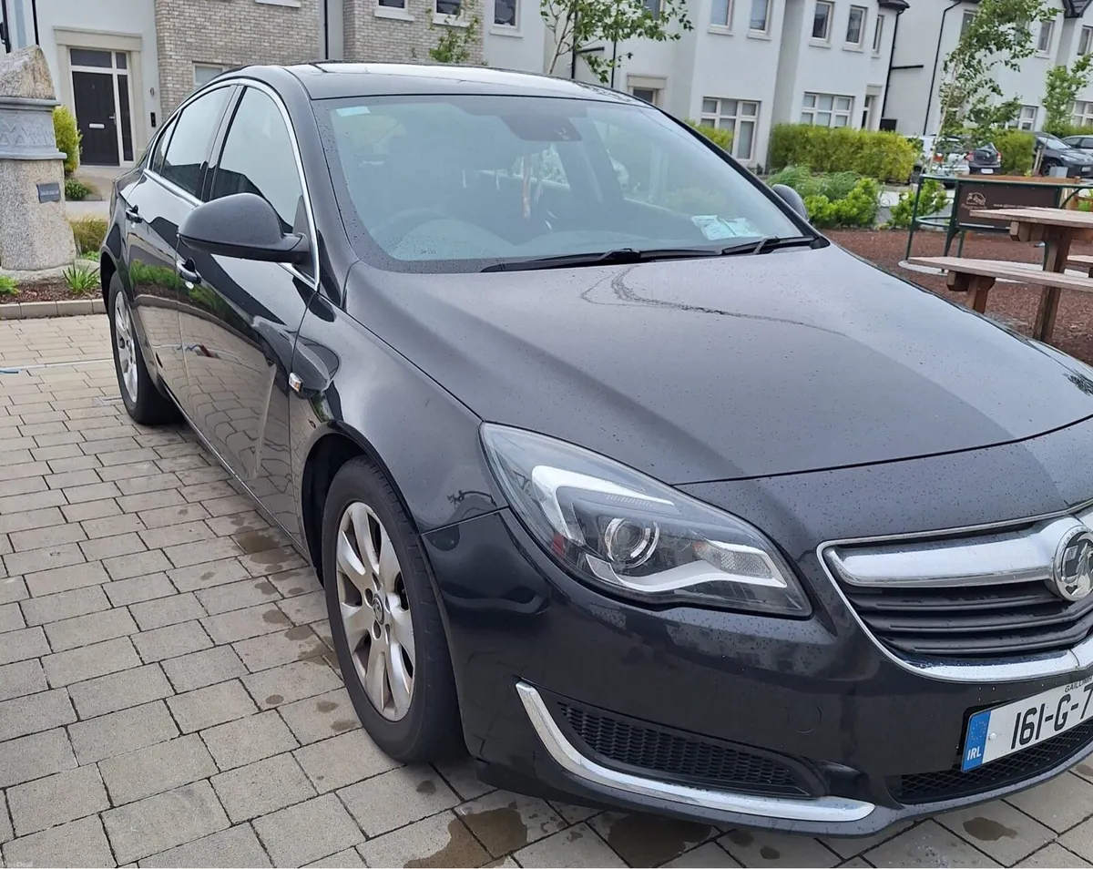 2016 Vauxhall Insignia - Image 1