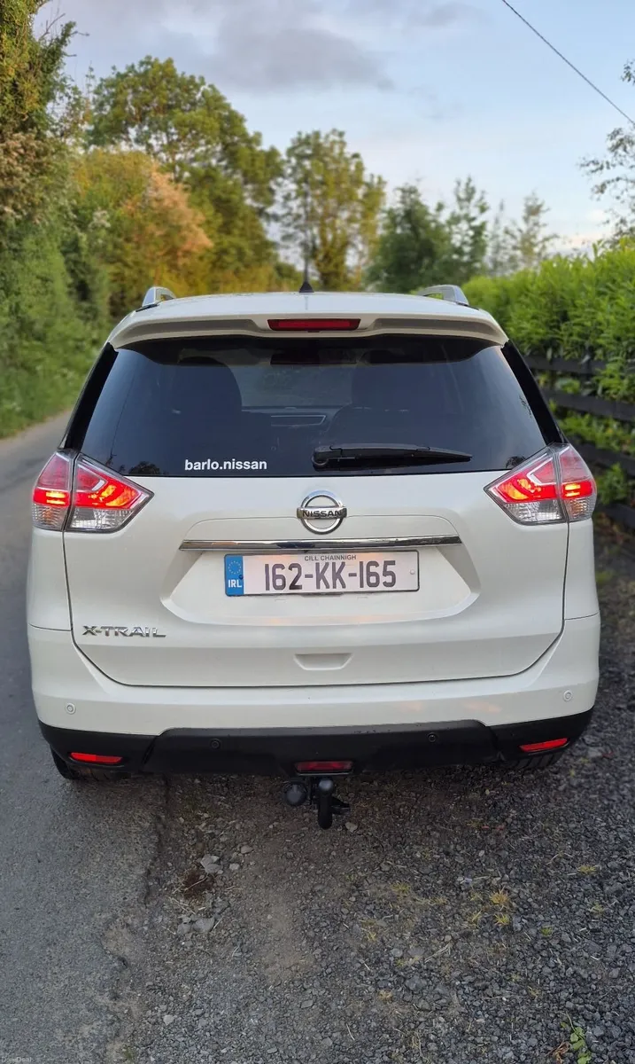 Nissan X-Trail SVE TOP SPEC 7 Seater 1 lady owner - Image 3