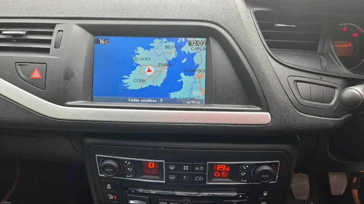 Citroën C5 HDI160 Exclusive 4 Door Saloon - Image 6