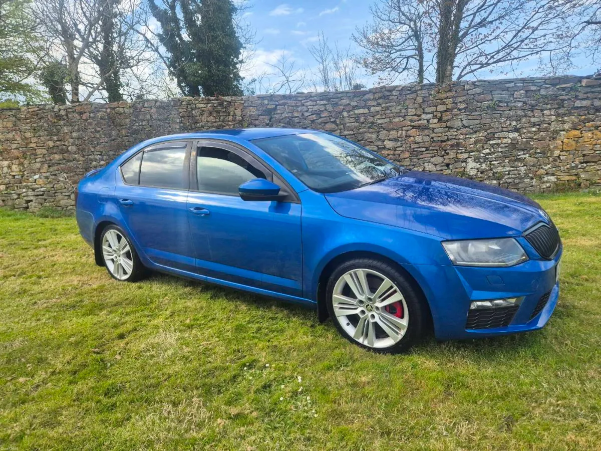 2014 Skoda Octavia vRS 2.0 TDI 184 BHP – 6 Speed M - Image 2
