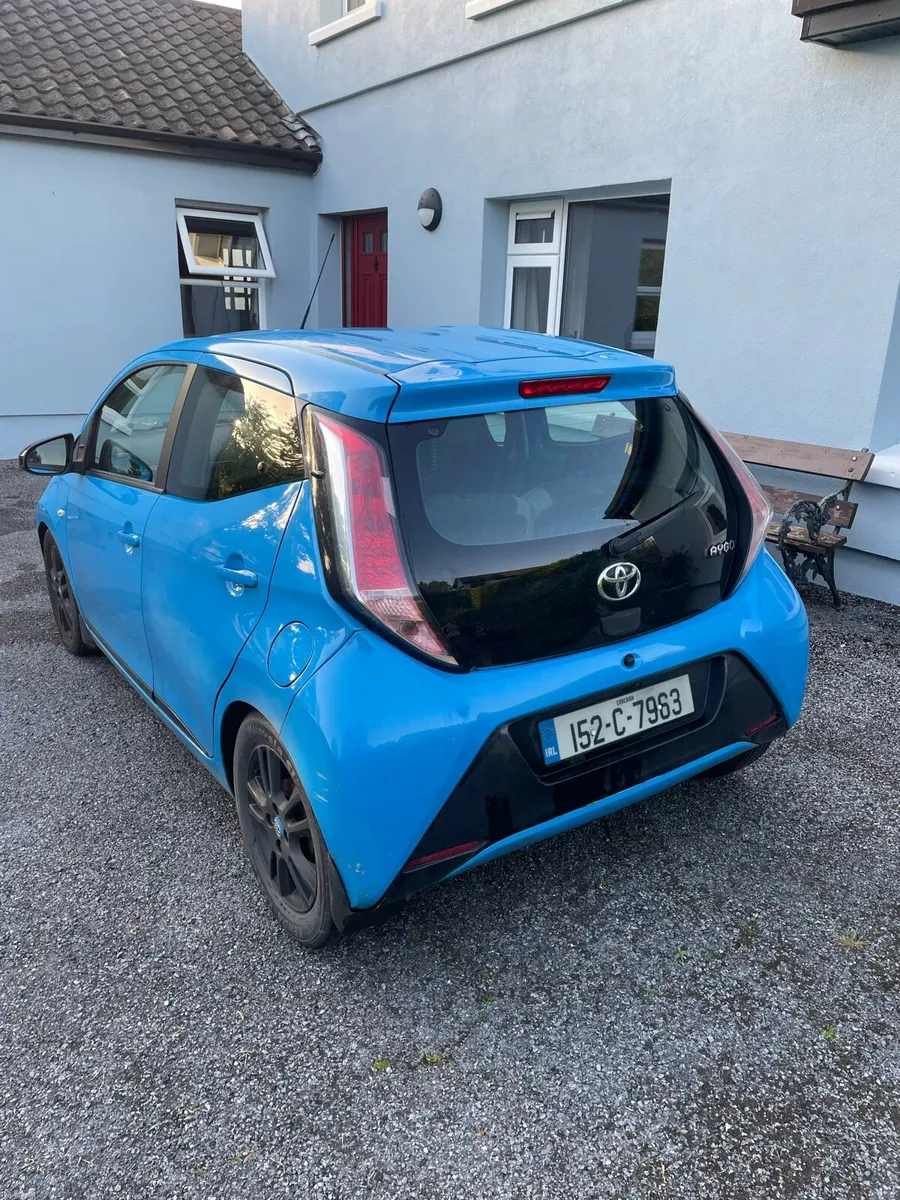 2015 Toyota Aygo X-Cite - Image 6