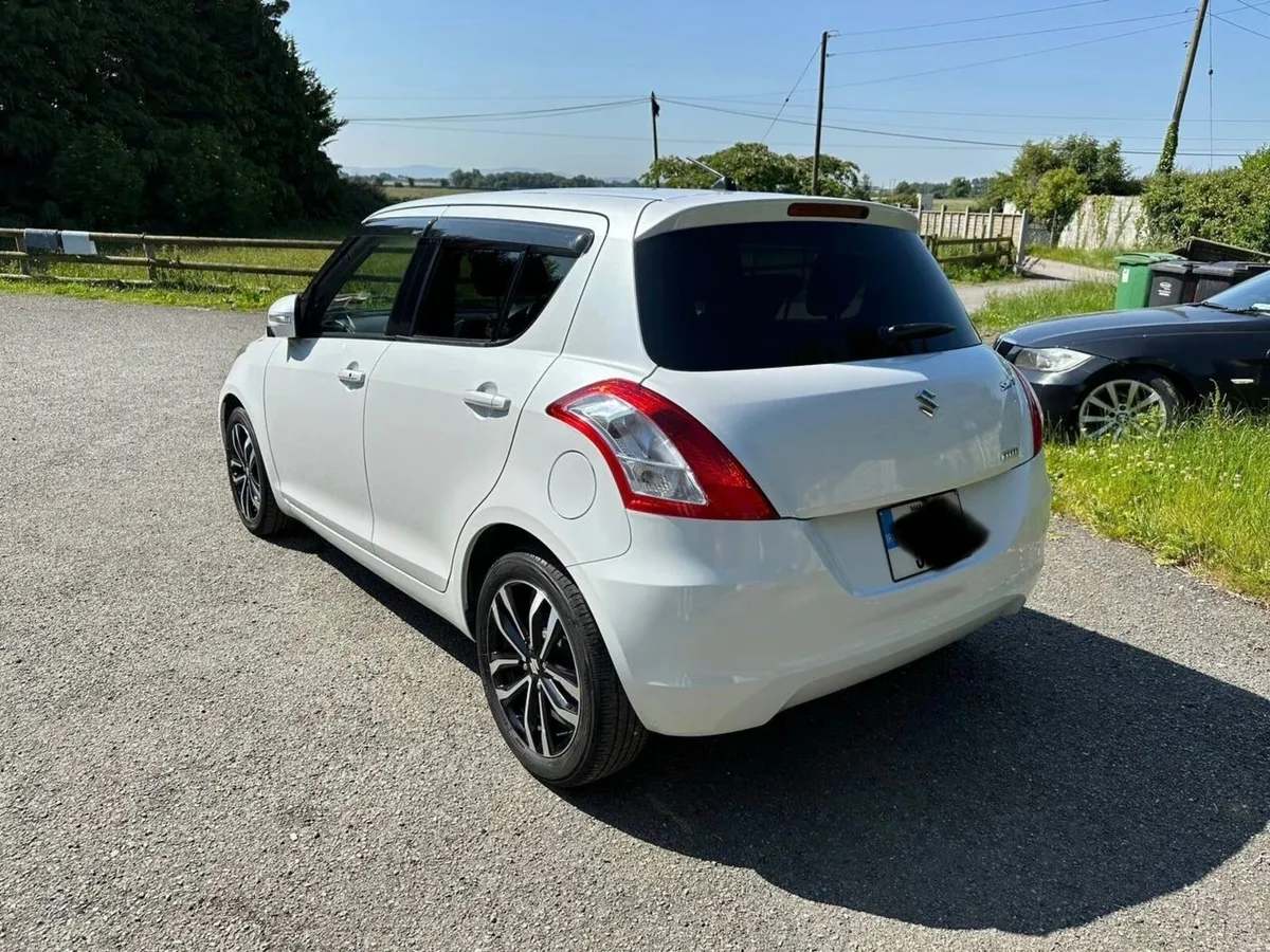 Suzuki Swift 2015 - Image 2
