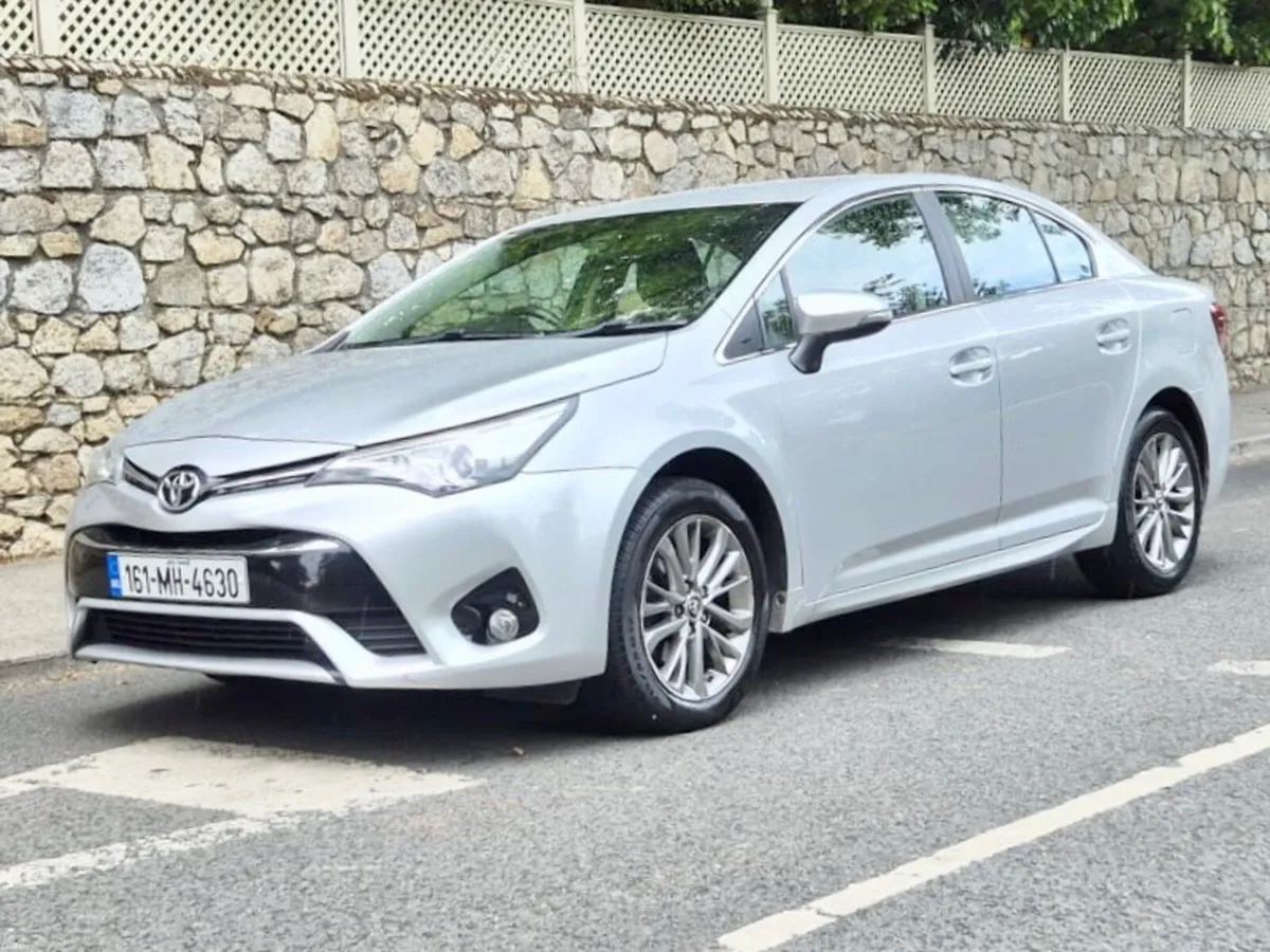Toyota Avensis 2016 - Image 2