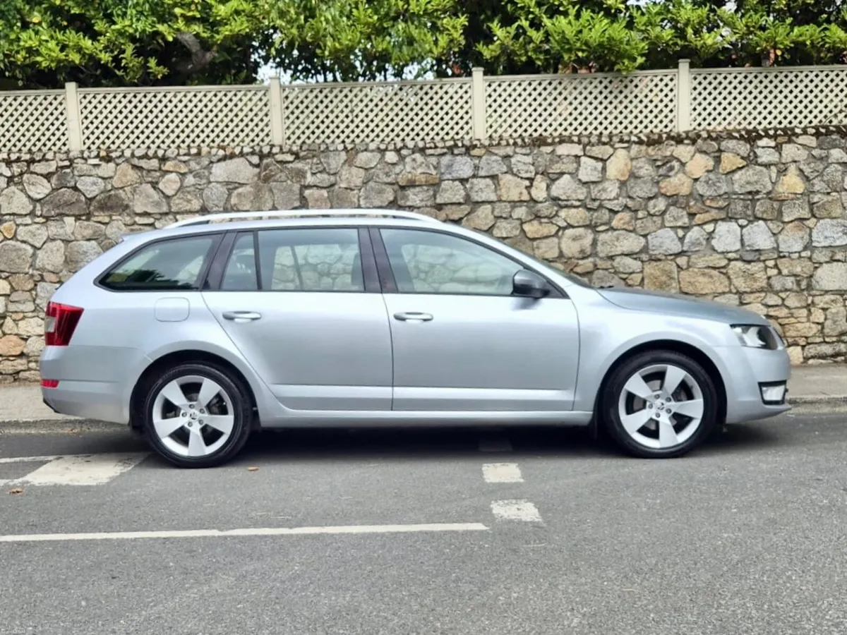 Skoda Octavia 2014!!!!!ESTATE COMBI ELEGANCE 1.6TD - Image 3
