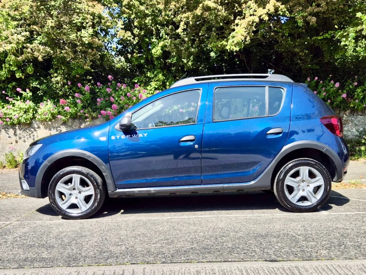 Dacia Sandero Stepway 2018!!!!!!!ONLY 35K MILES!!! - Image 2