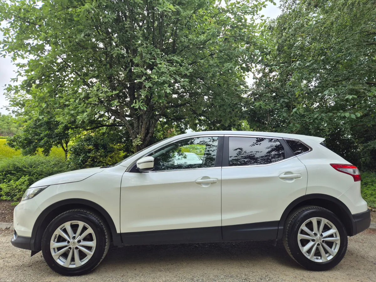 162'NISSAN QASHQAI 1.5 DCI - ONLY 97K MILES - Image 6