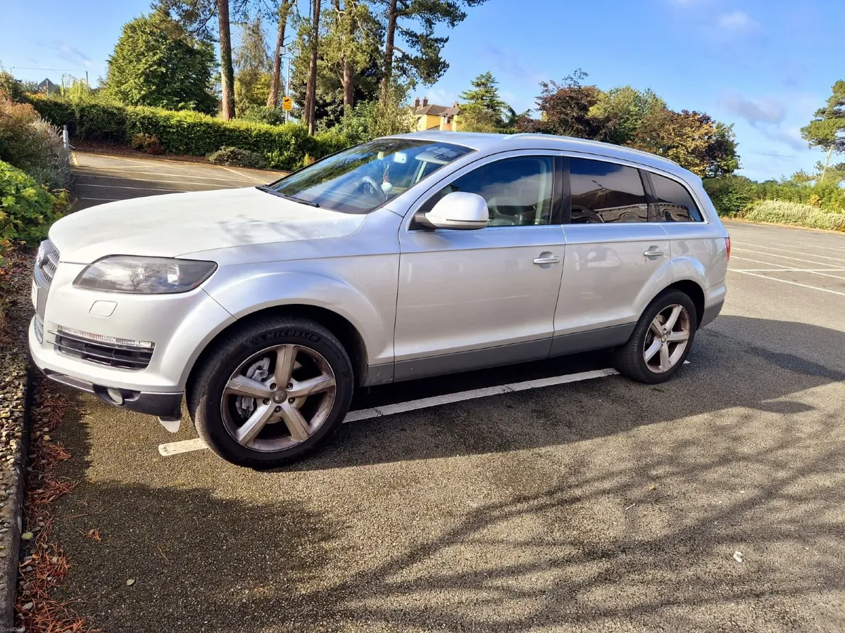 Audi Q7 2006 - Image 2