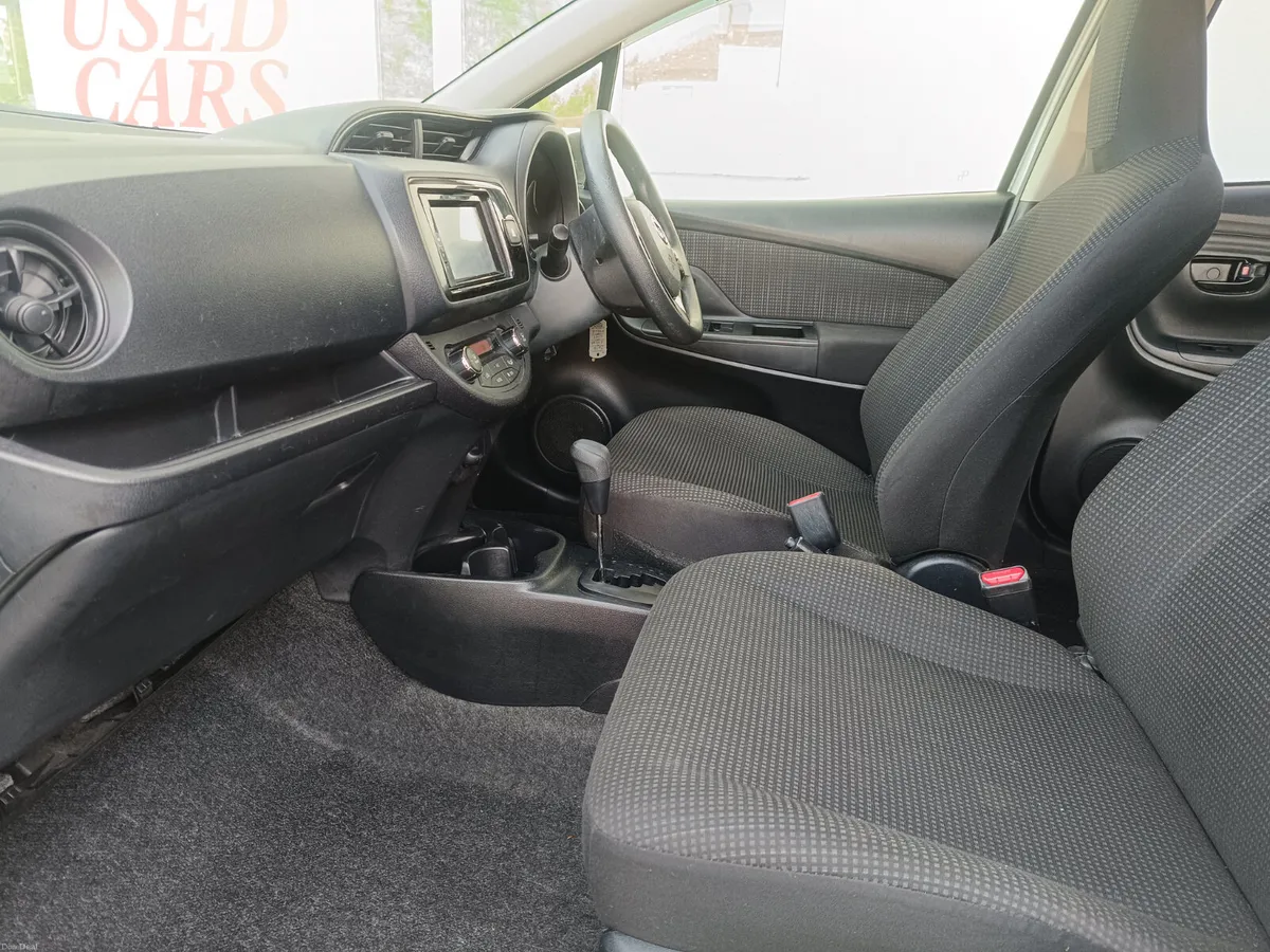 Toyota Vitz 2018 - Image 6
