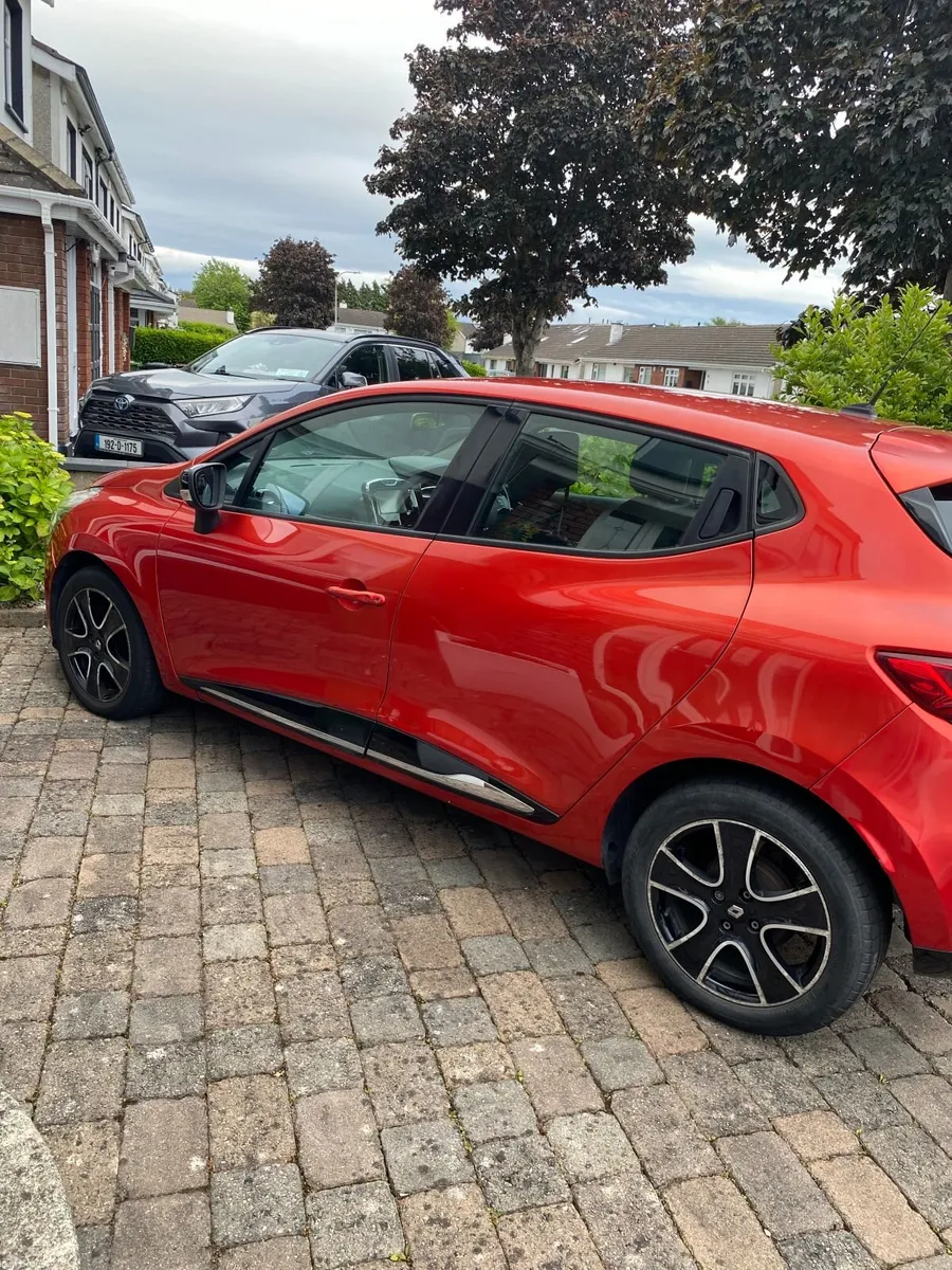 Renault Clio 2013 - Image 1