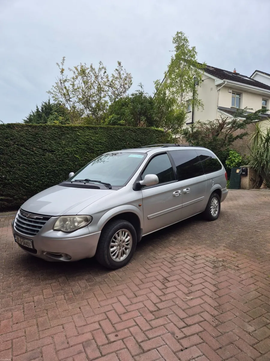 Chrysler Grand Voyager 2007 - Image 1