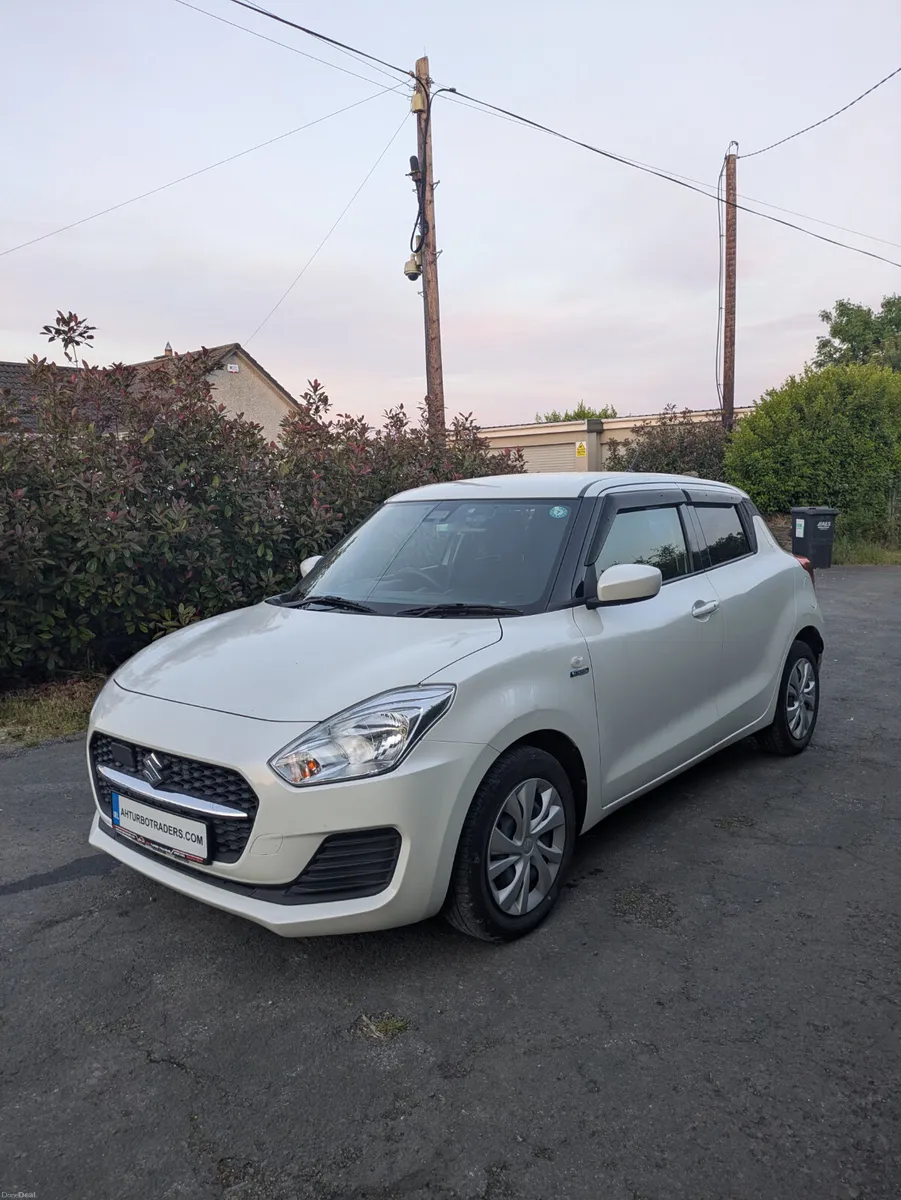 2020 Suzuki Swift Hybrid - Image 3