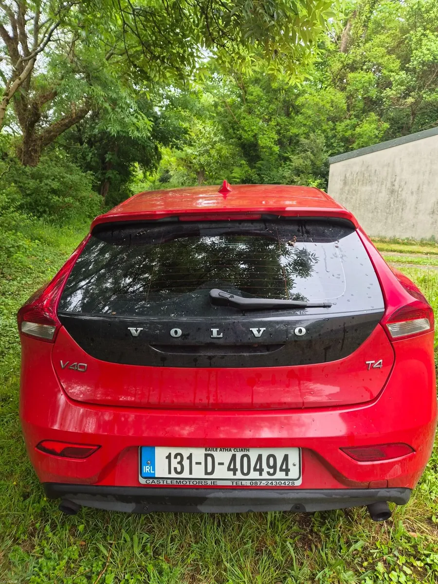 Volvo V40 2013 - Image 3