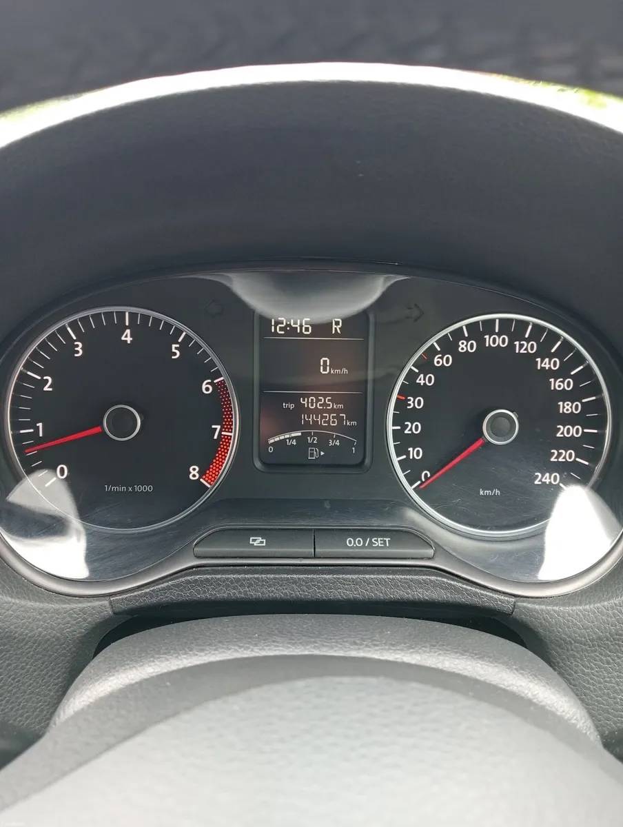 2013 Volkswagen Polo 1.2 TSi Auto - Image 2
