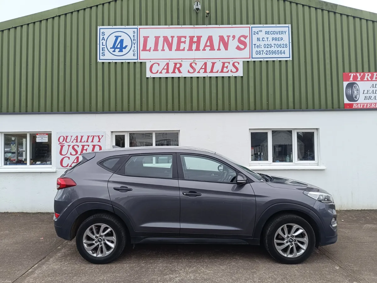 Hyundai Tucson 2018 Low Miles - Image 4