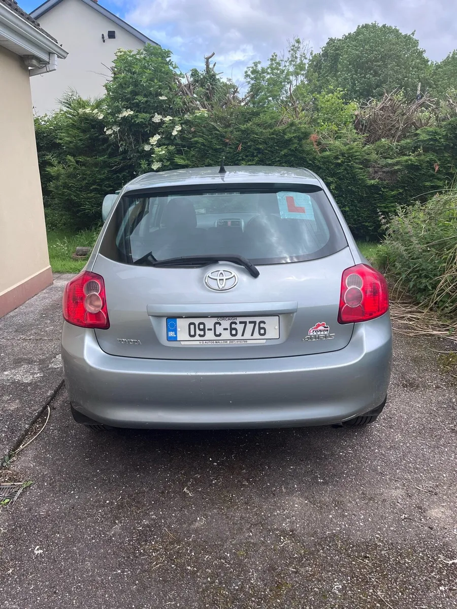 2009 Toyota Auris 1.4 Petrol NCT & Tax till Novem - Image 2