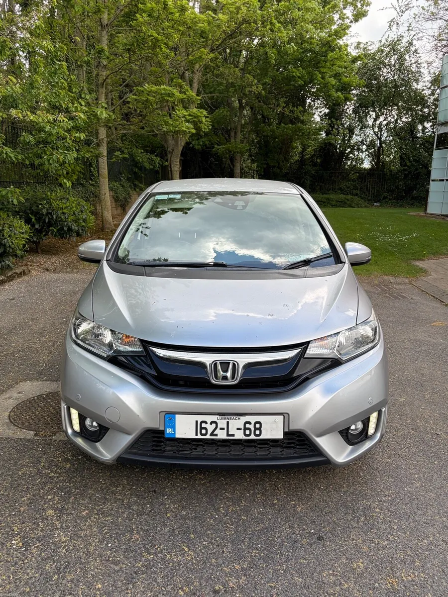 HONDA JAZZ  2016 NCT 10/26 TAX 9/26 - Image 4