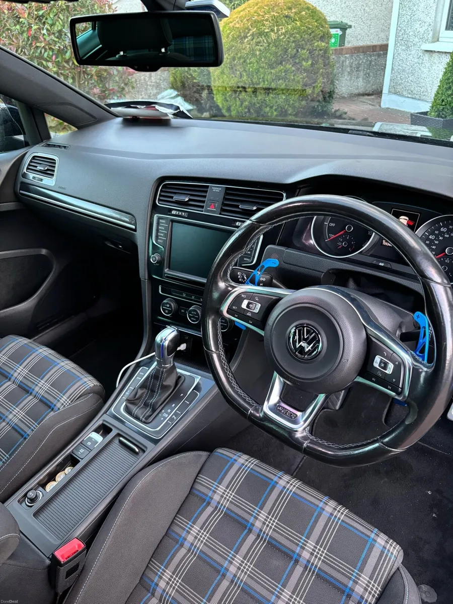 Volkswagen Golf gte - Image 5