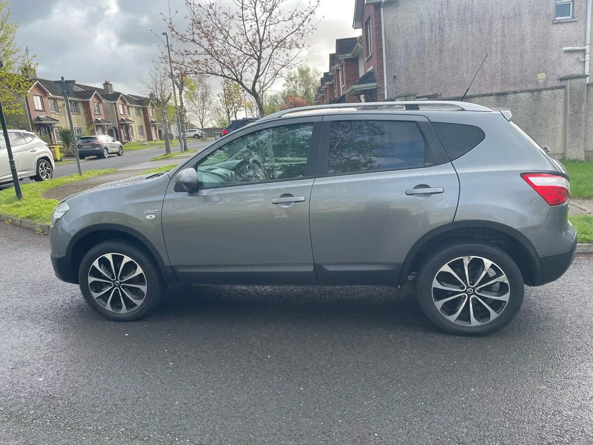 Nissan Qashqai N-Tec, High Spec 2012 - Image 1