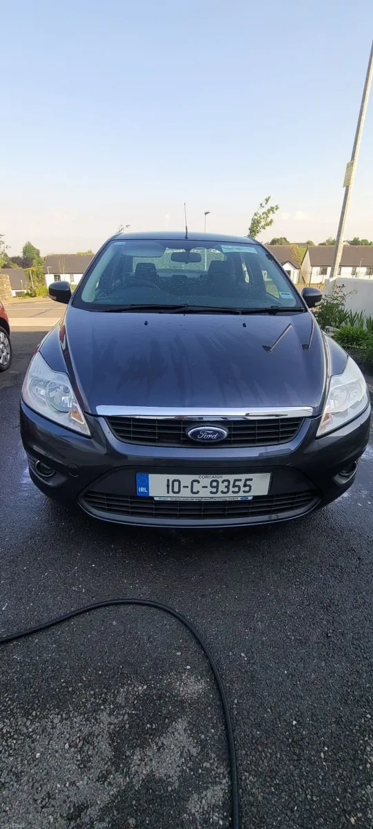 Ford Focus 2010 - Image 3