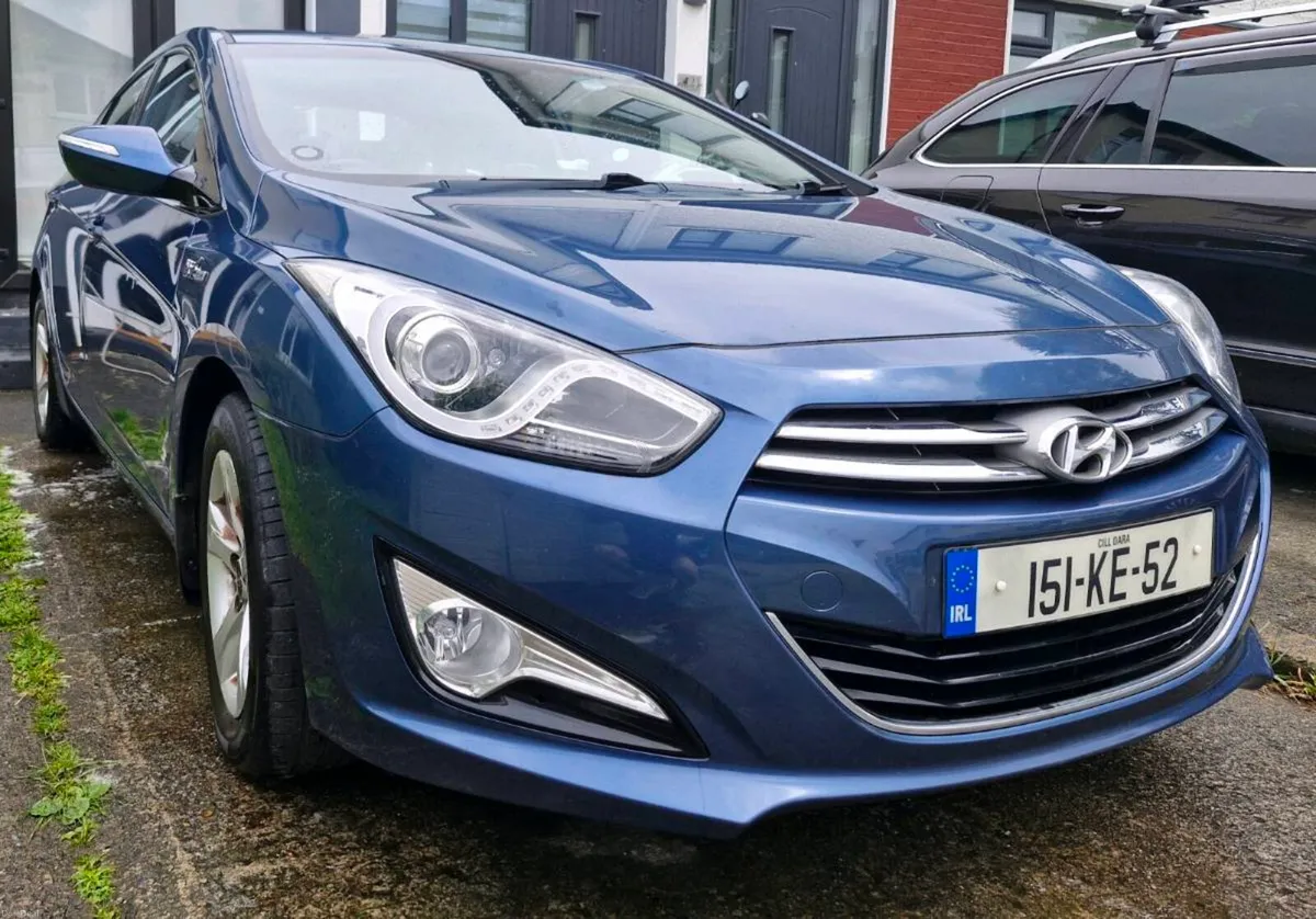 Car - Image 2