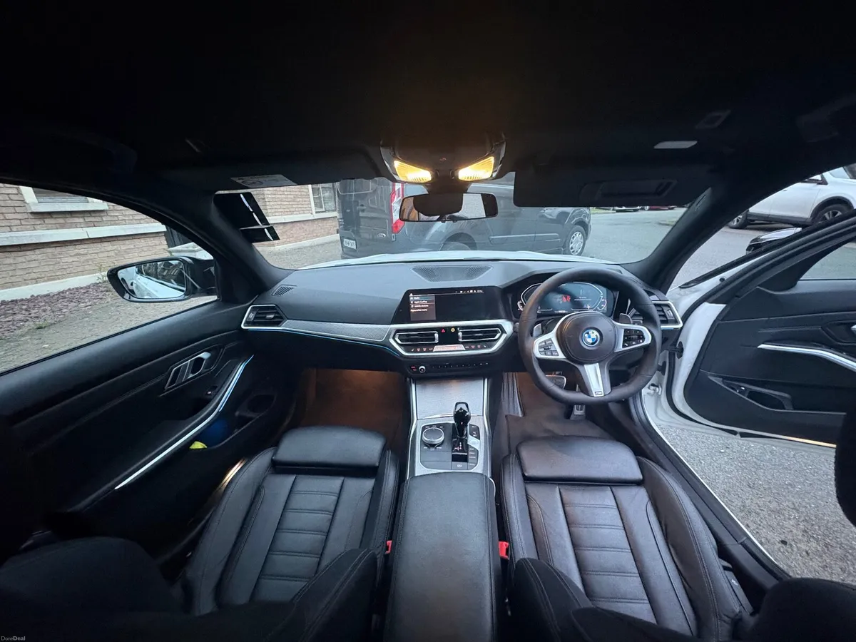 BMW G21 330e M Sport - Image 3