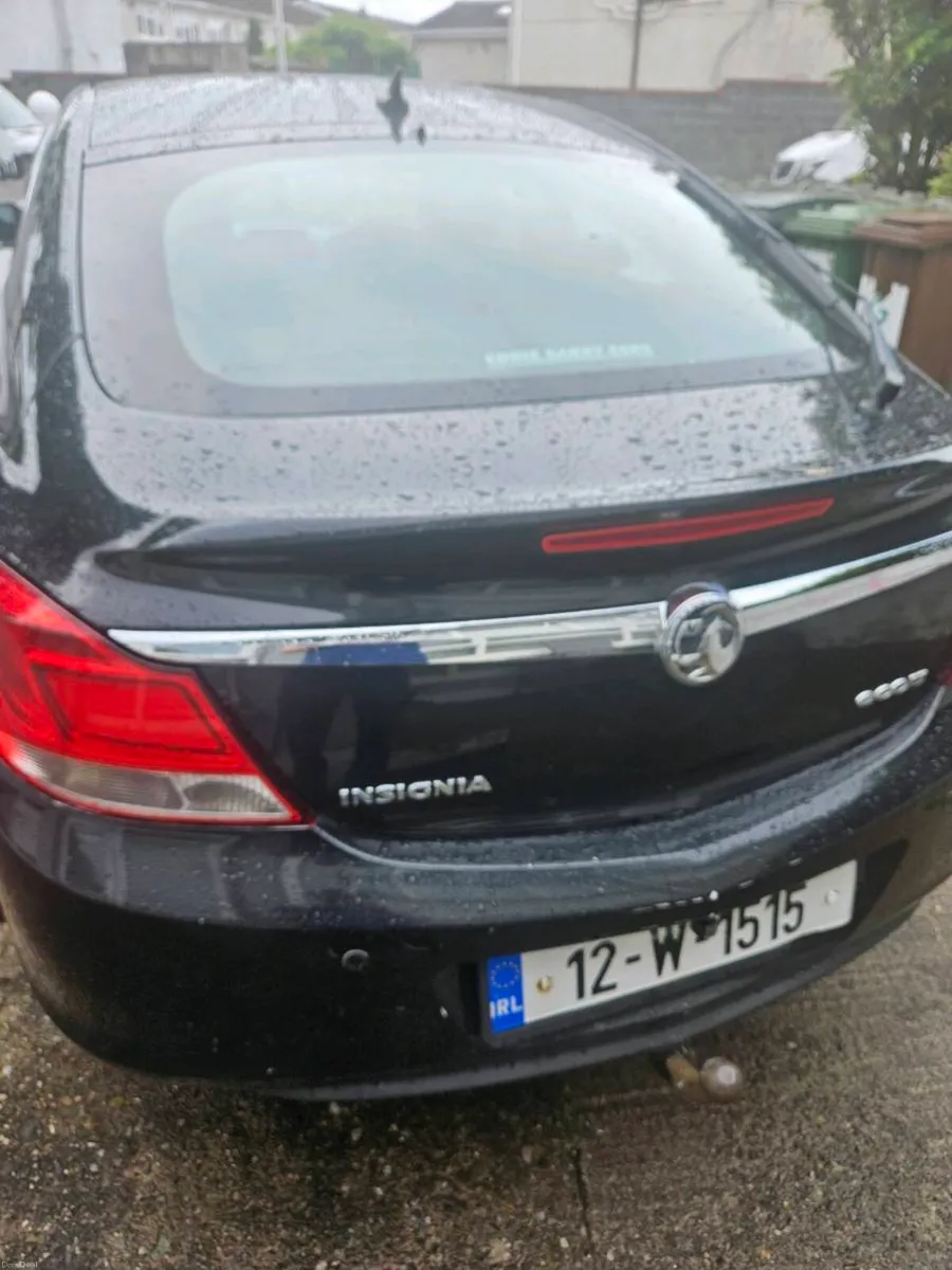 Vauxhall Insignia - Image 2
