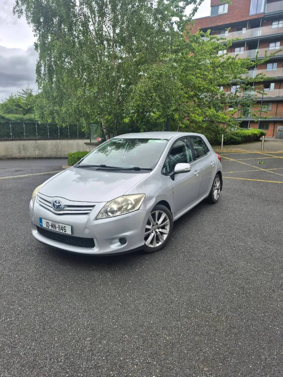 Toyot Auris - Image 1