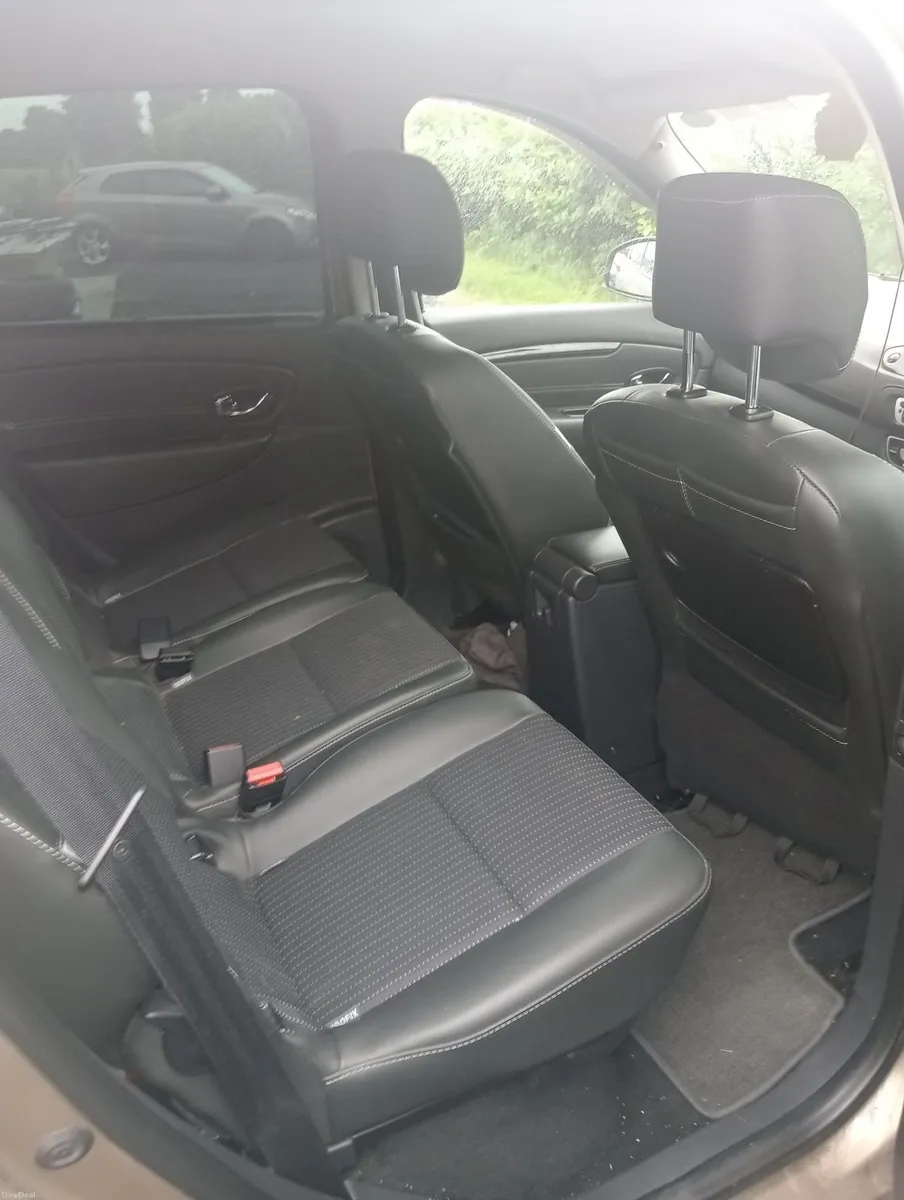 Renault Scenic 2014 - Image 2