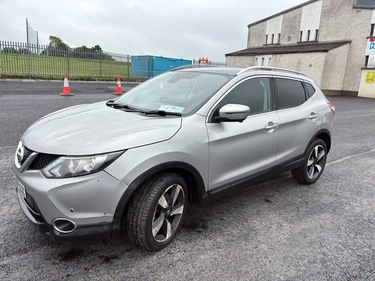 2016Nissan QashQai 1.5 Diesel N-Connecta NCT 09/26 - Image 4