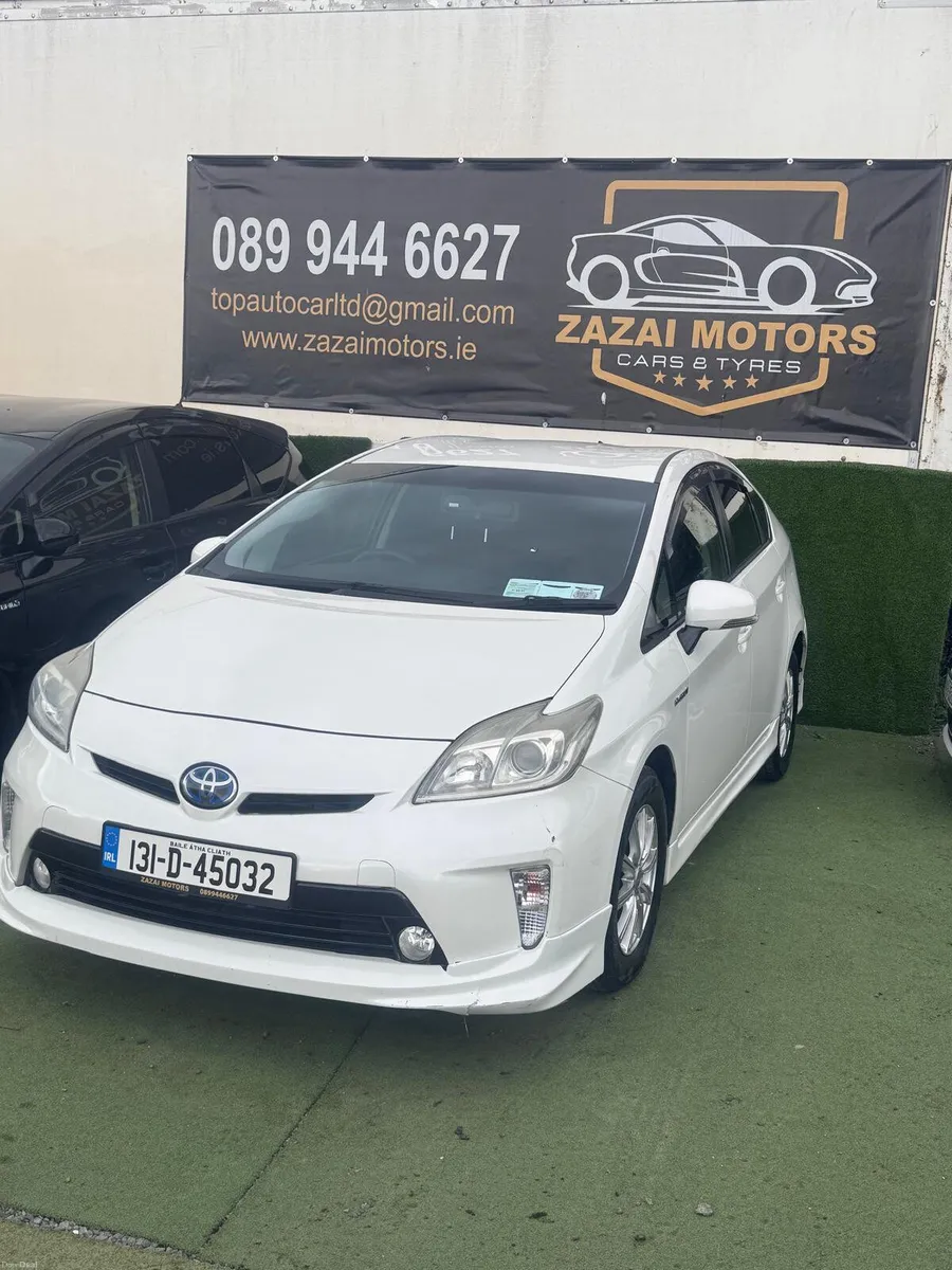 Toyota Prius 2013 - Image 4