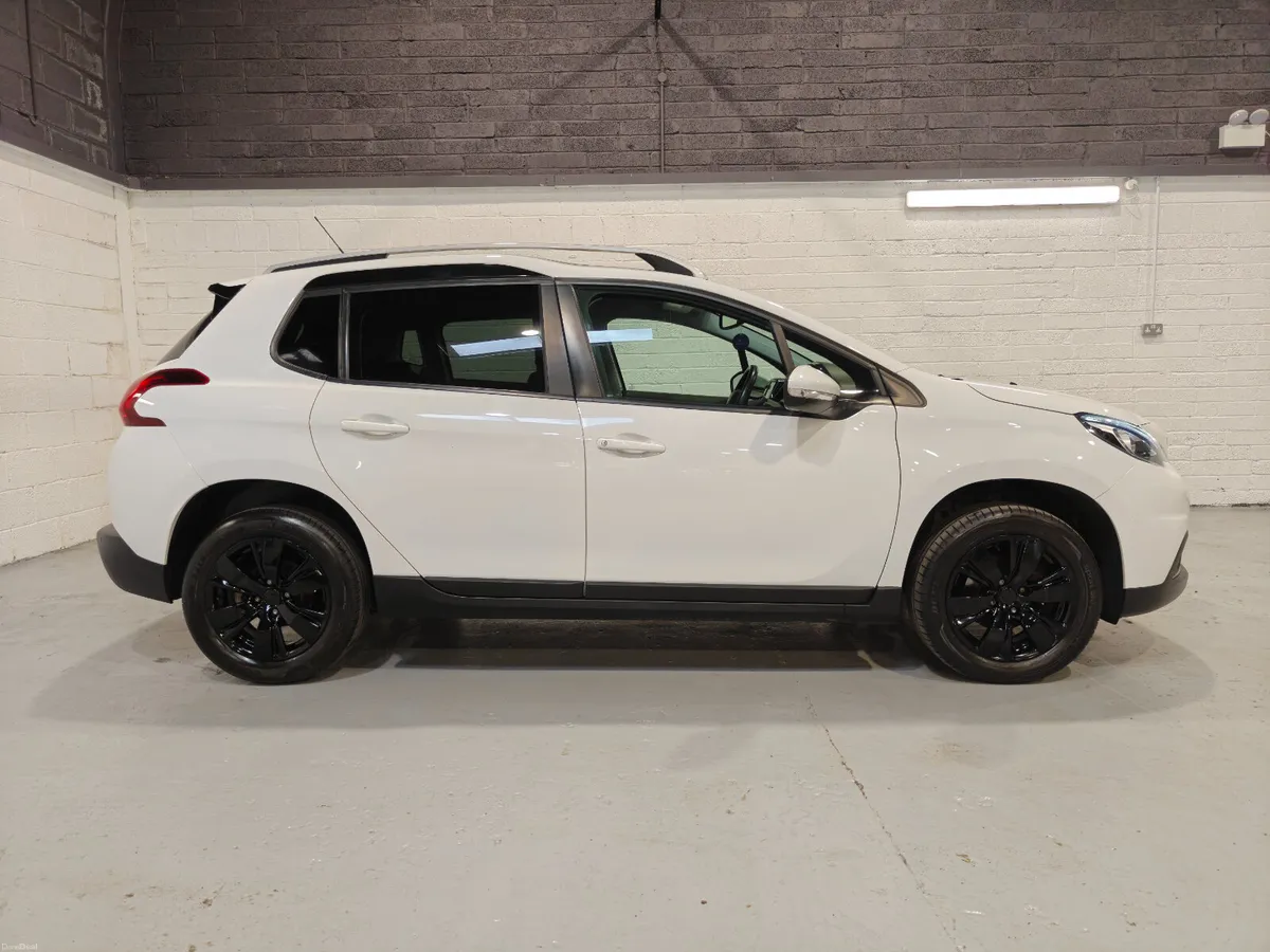 2019 PEUGEOT 2008 1.2L LOW MILEAGE - Image 4