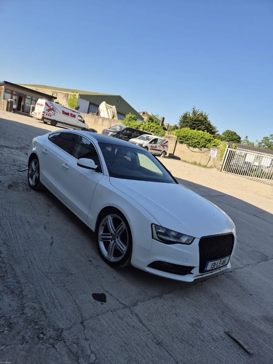Audi A5 2013 - Image 1