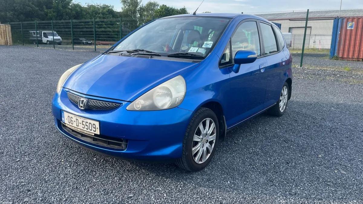 Honda Jazz 2006 - Image 2