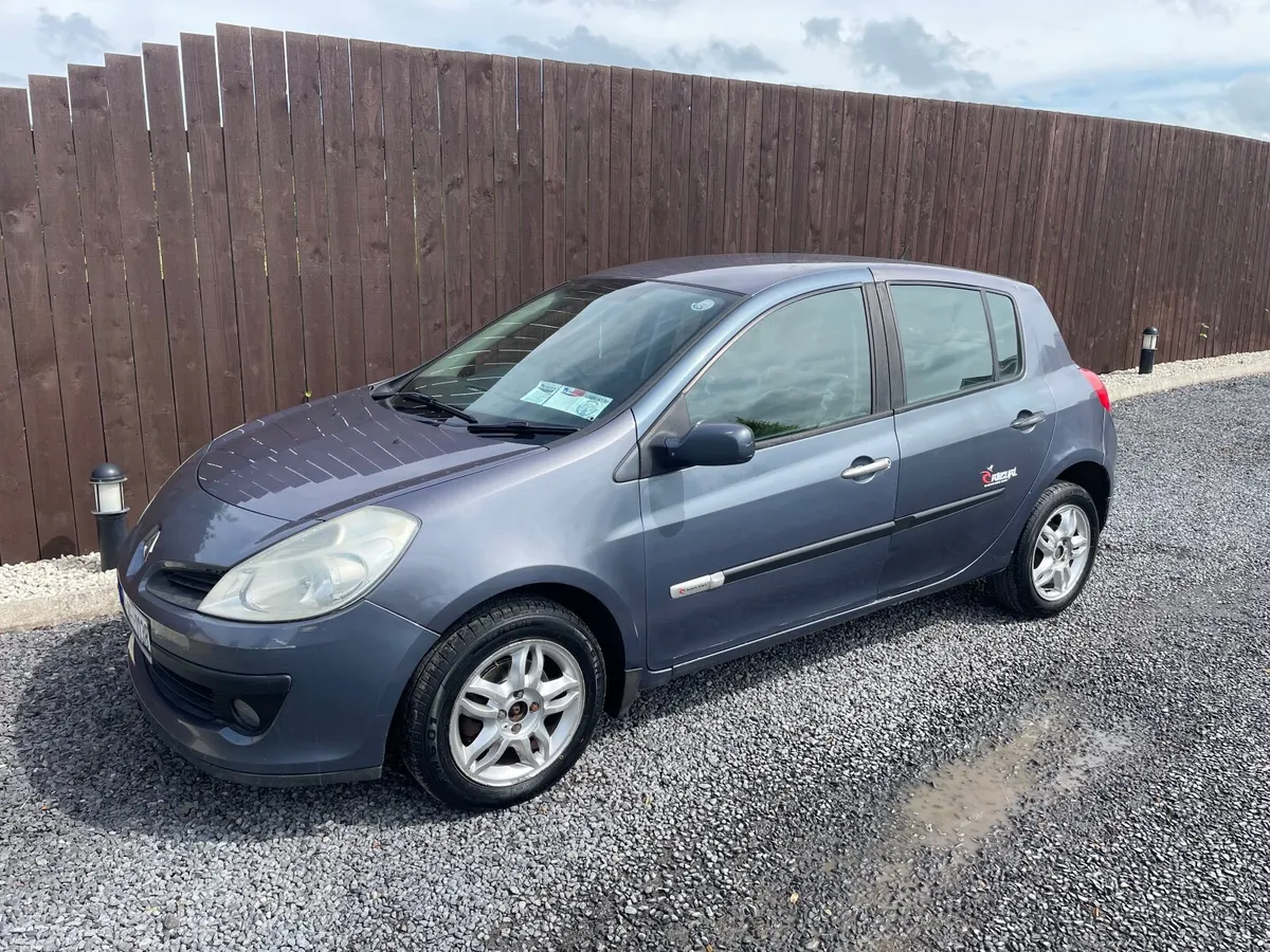 Renault Clio 2009 - Image 4