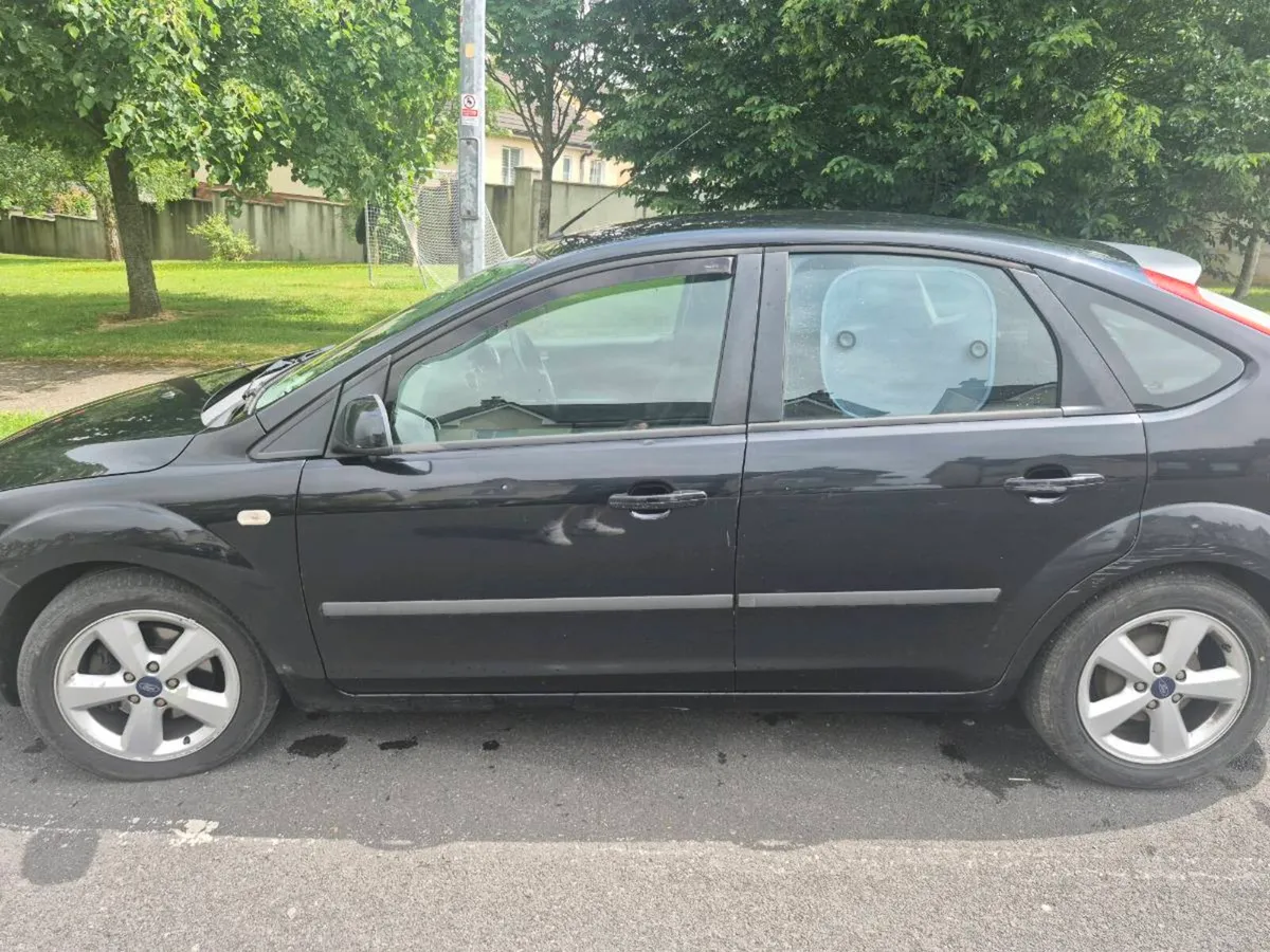 Ford focus - Image 4