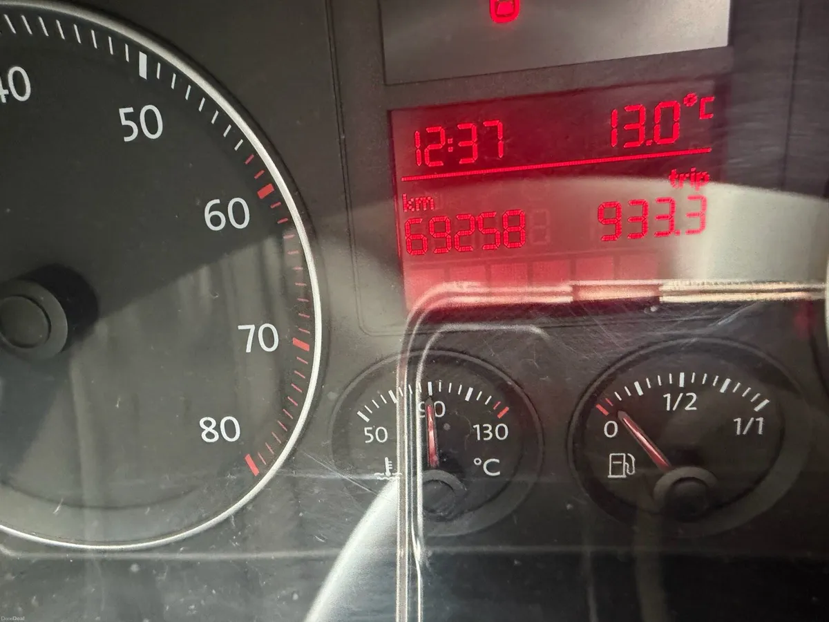Golf- only 69,000km - Image 2