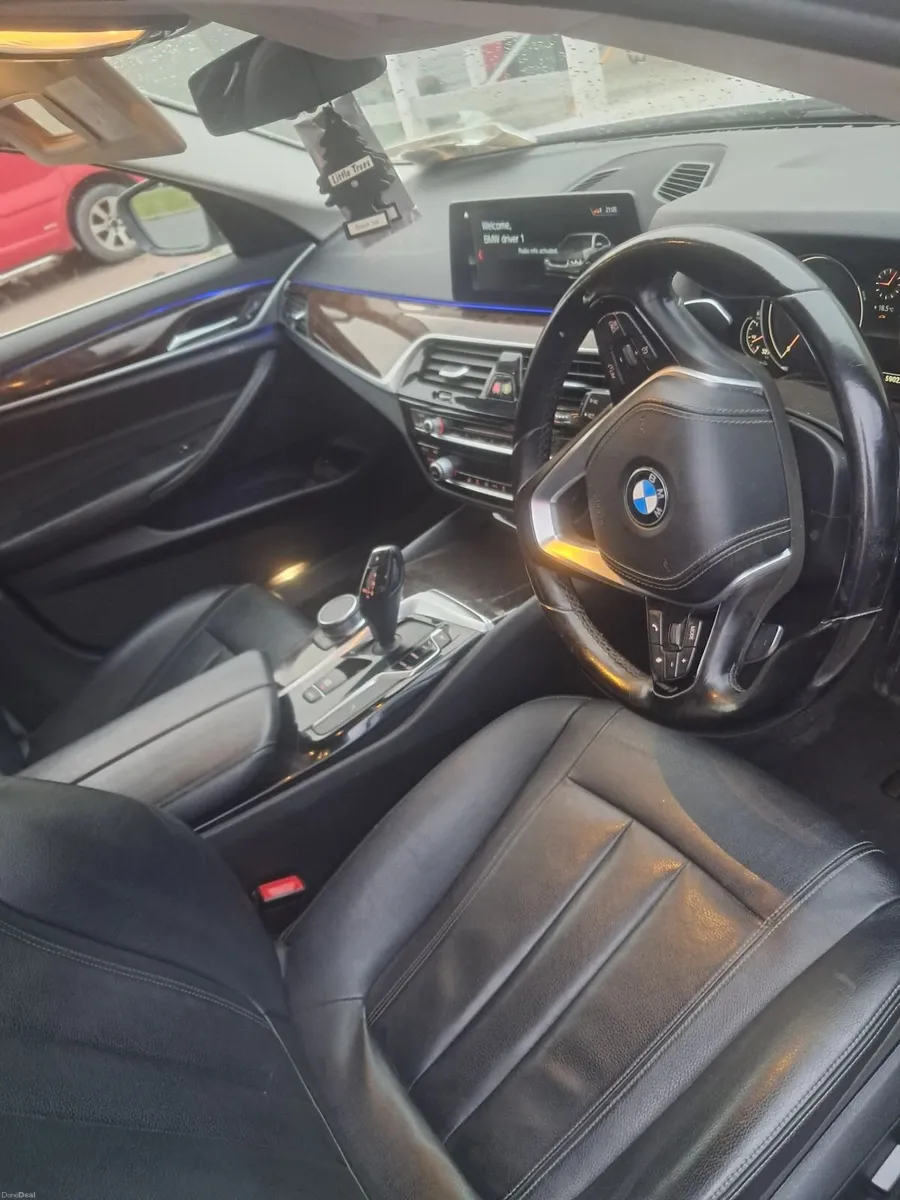 BMW 5-Series 2017 - Image 4
