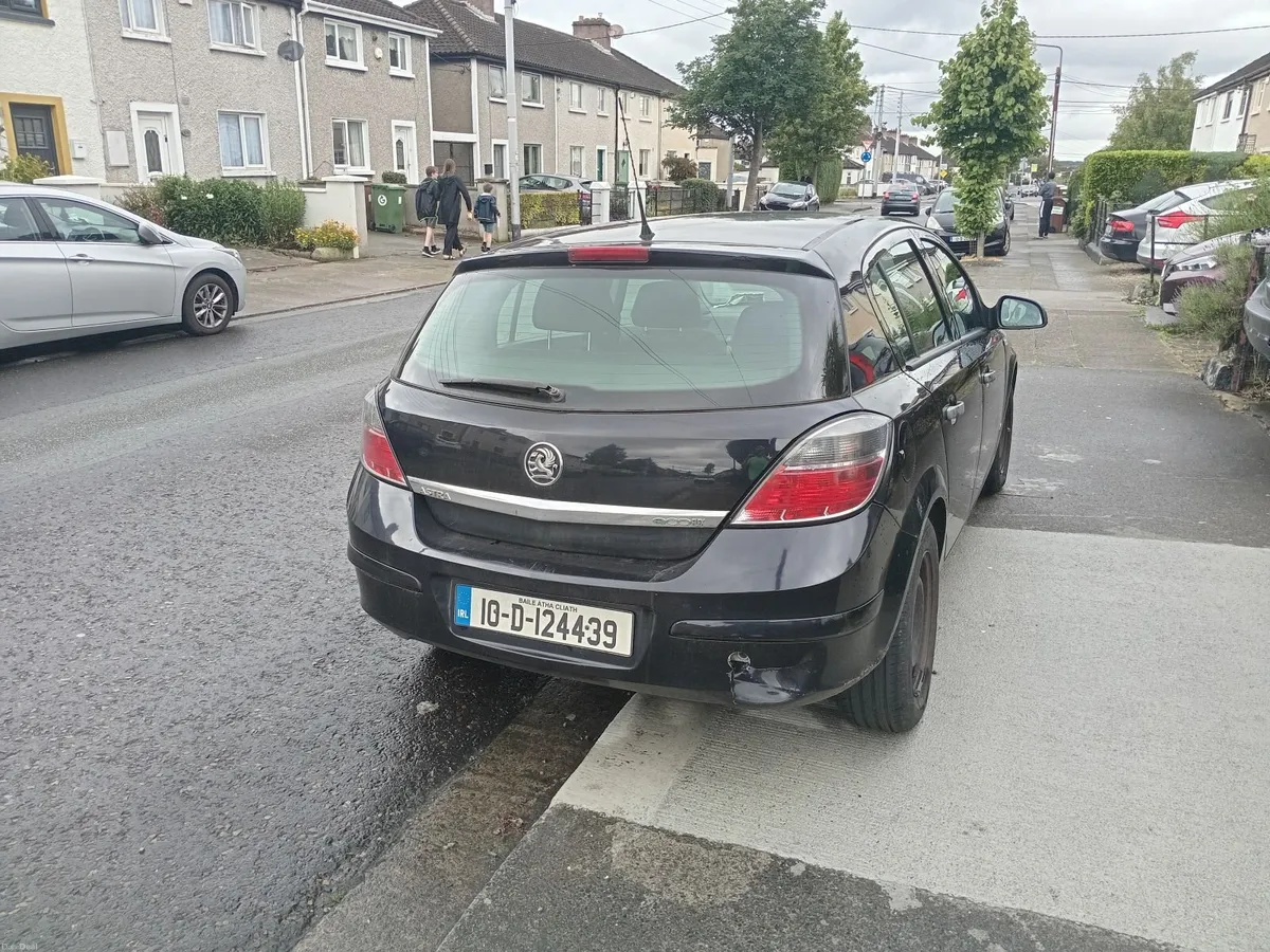 Vauxhall Astra 2010 - Image 4