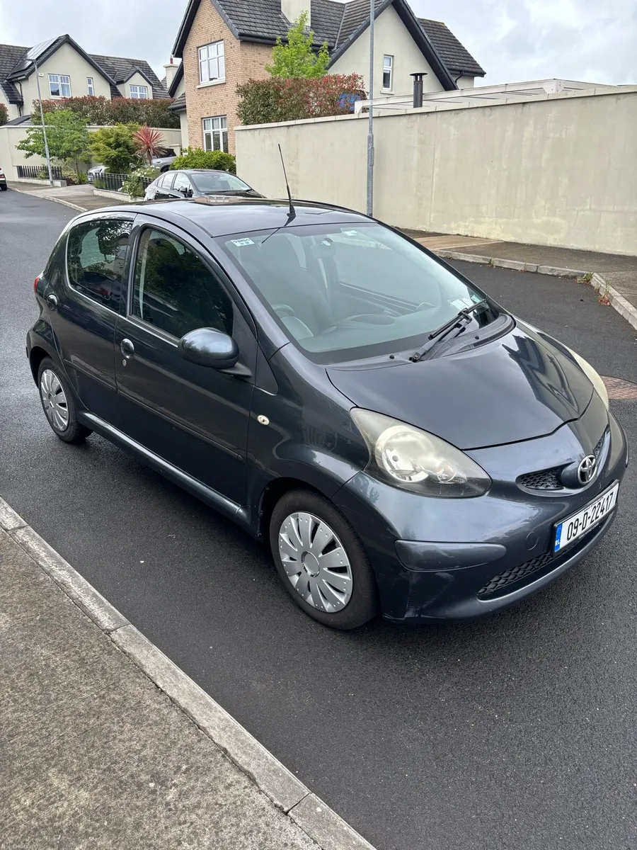 Toyota Aygo 2009 - Image 1