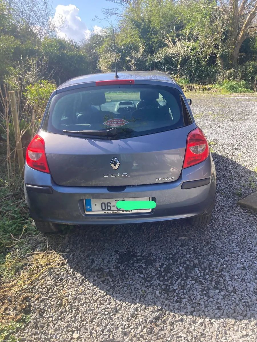 Car - Image 2