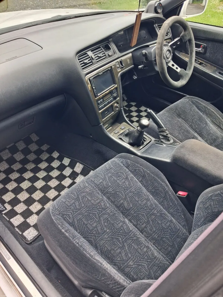 Toyota jzx100 Chaser - Image 3