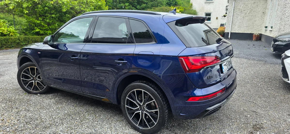 Audi Q5 2023 S LINE BLACK EDITION - Image 6